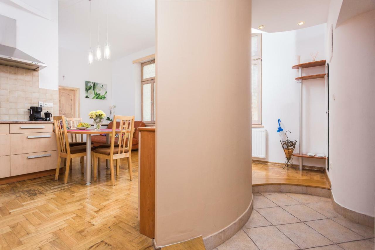 Apartament Avanti Cracovia Esterno foto