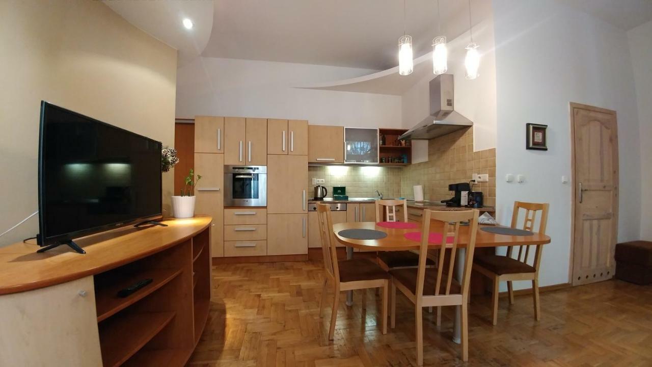 Apartament Avanti Cracovia Esterno foto